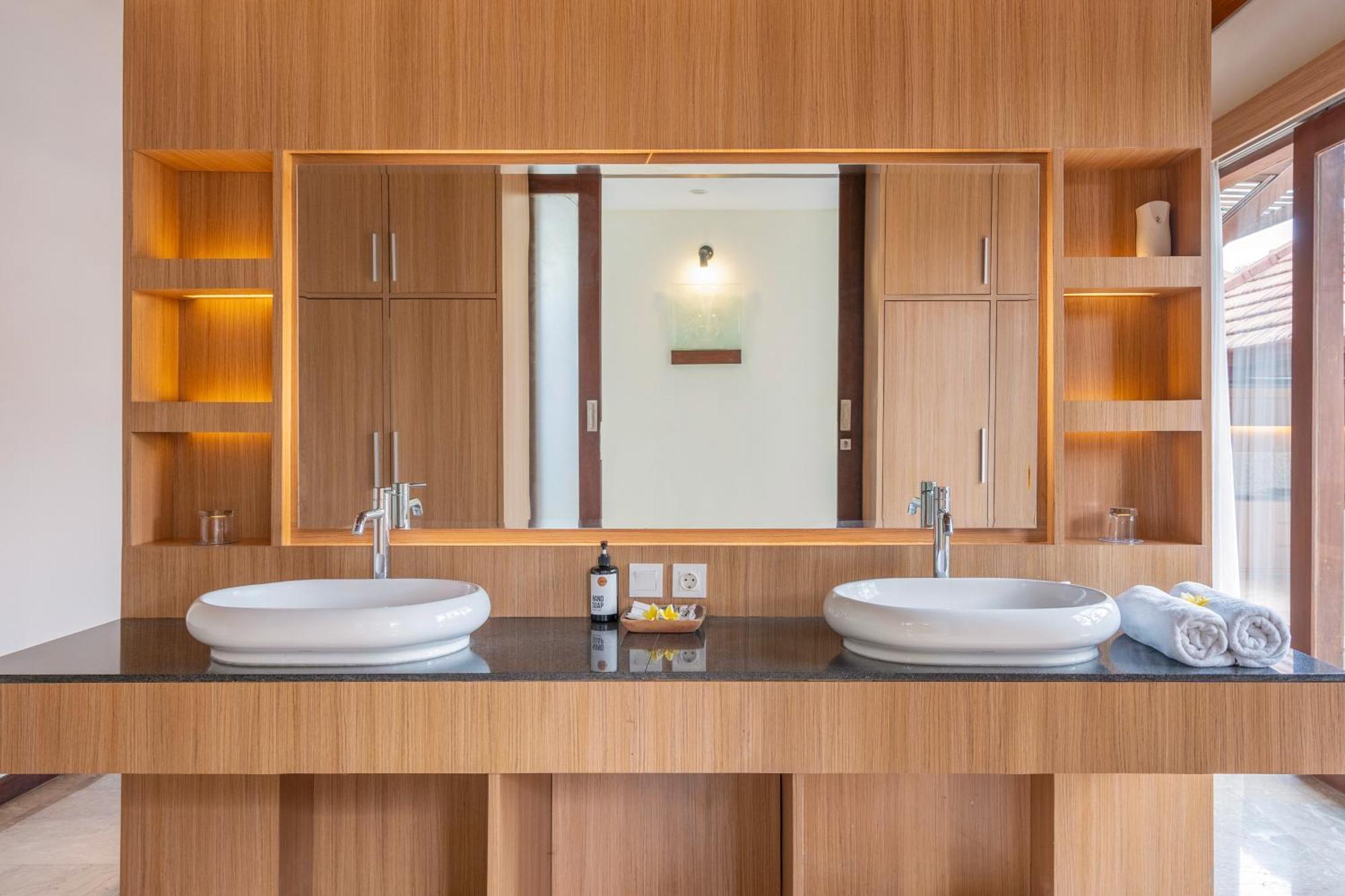 Kings Villas Sanur By Moria Denpasar Kültér fotó